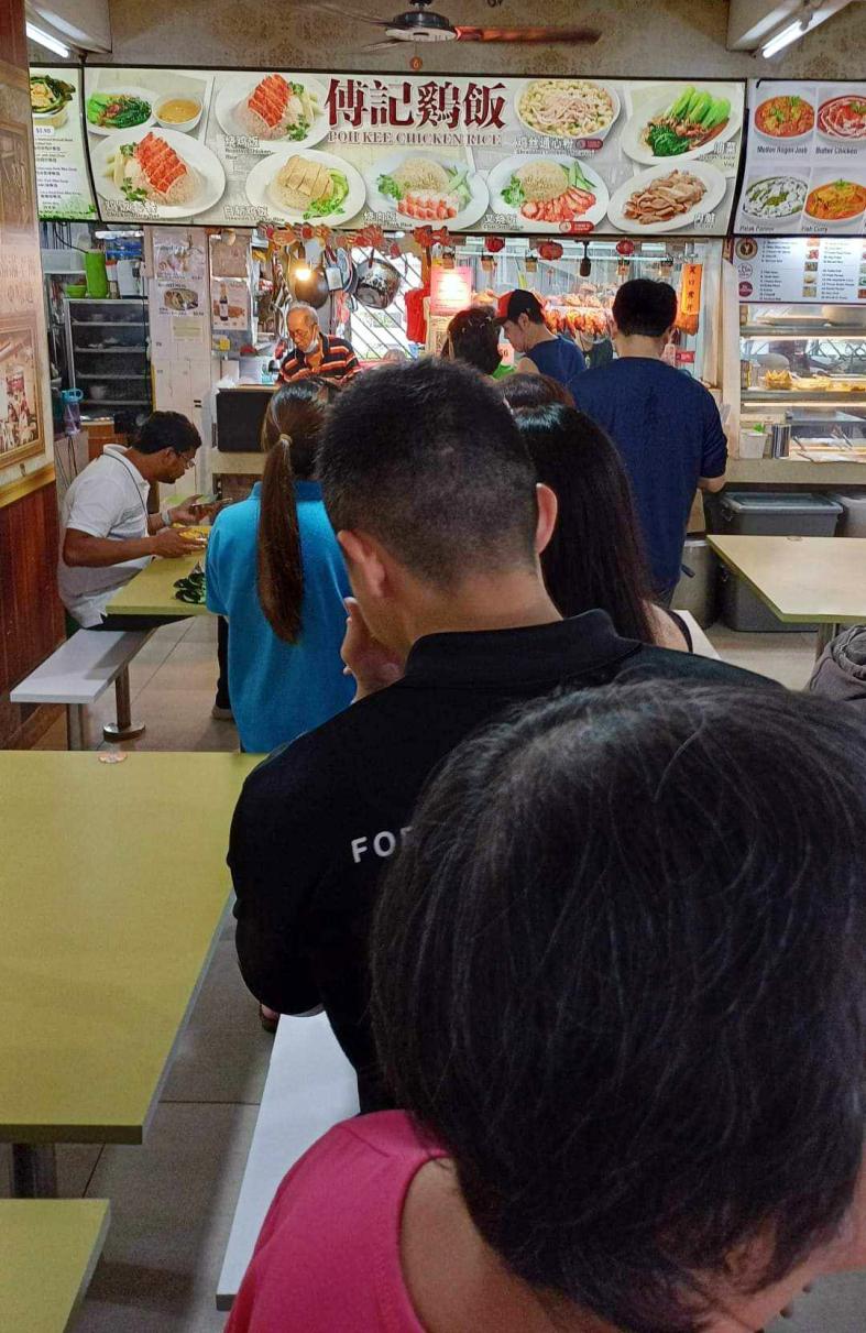 chicken rice queue