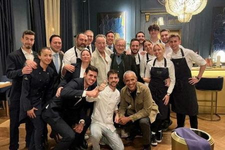 Obama, Spielberg and Springsteen delight Barcelona restaurant staff