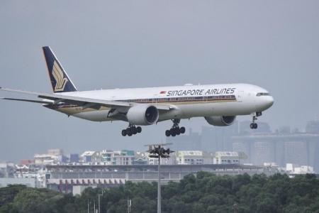 Singapore-Tokyo SQ flight diverted due to cracked windshield