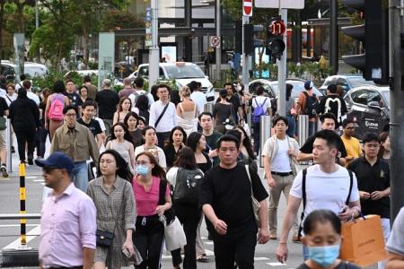 Singapore population crosses 6 million mark