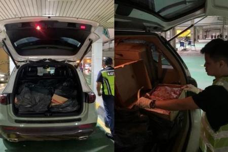 Over 100kg of pork, beef to be exported to S’pore without permits confiscated at Johor customs