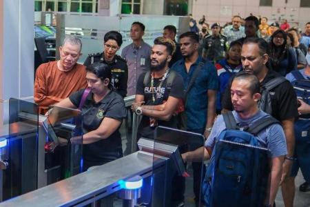 QR code clearance for M'sian travellers to trial at JB land checkpoints