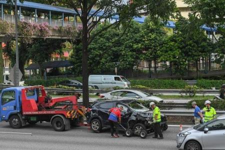 3 taken to hospital after accident on PIE near Toa Payoh