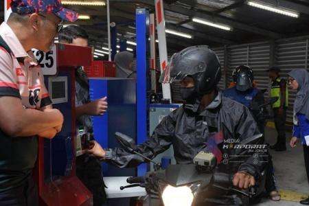 Malaysia clamps down on errant motorcyclists at Johor’s CIQ 