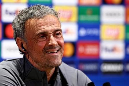 Luis Enrique wants PSG ambition to overcome pressure against Barcelona