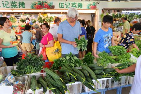 Prices of vegetables from Malaysia have gone up after the floods. How much more do you have to pay?