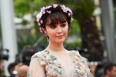 Sex on a horse? Controversial scene gets cut from Fan Bing Bing film