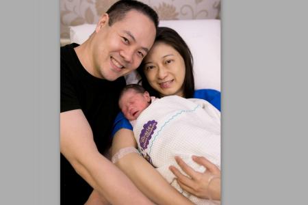 Local actress Carole Lin gives birth to baby girl