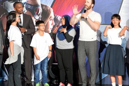 Team Cap gets big Singapore welcome at MBS