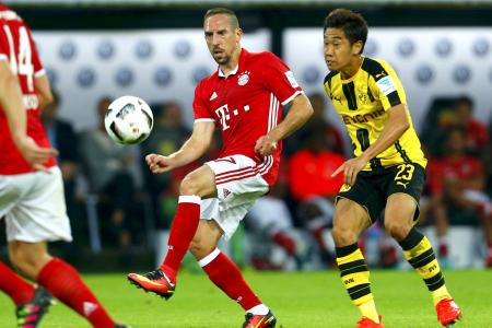 Dortmund eye Bayern's title