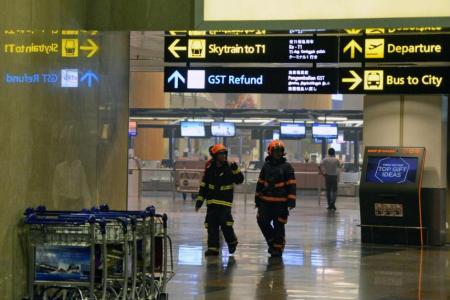 Woman who waited for hours for brother arriving at T2: I was not told about fire