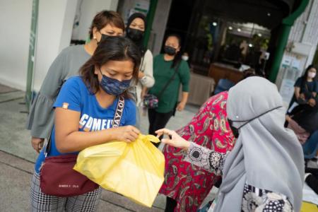 Lower-income families get festive gift packs containing healthier foods