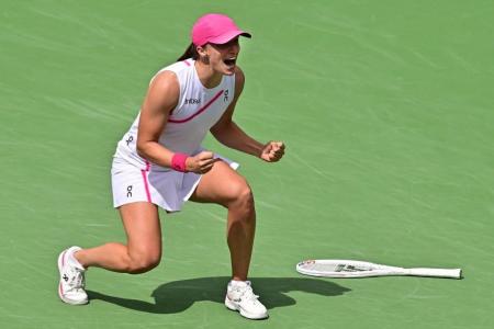 Swiatek downs Sakkari to win second Indian Wells title