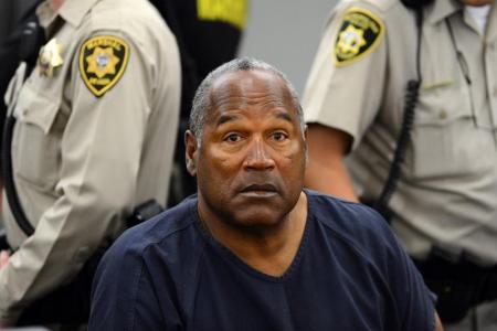 OJ Simpson, 76, dies of cancer