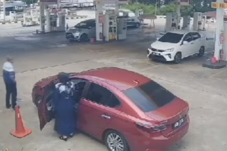 Man in Pahang steals car, drives off with drivers' mum