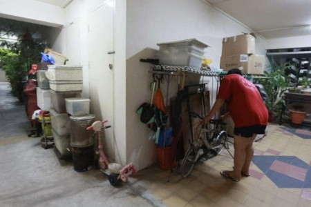 Canberra hoarder claims 'no one has complained'