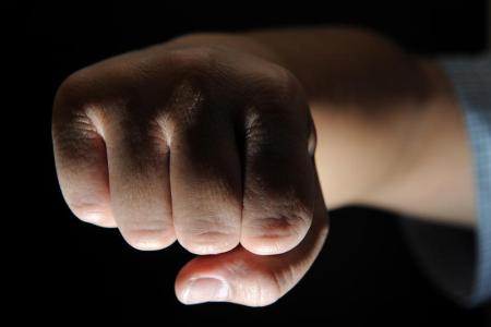 Man punches son’s six-year-old classmate