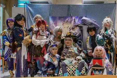 Friends throw Honkai party for man with muscular dystrophy