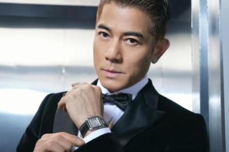 Fans left baffled by Aaron Kwok's concert hairdos