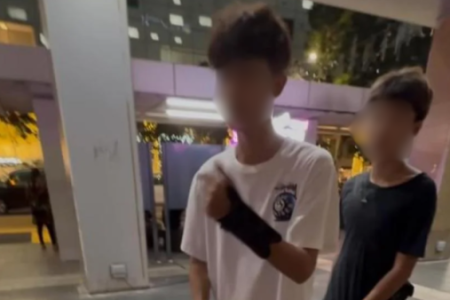 Teens 'fall' and allegedly try to scam woman into compensating