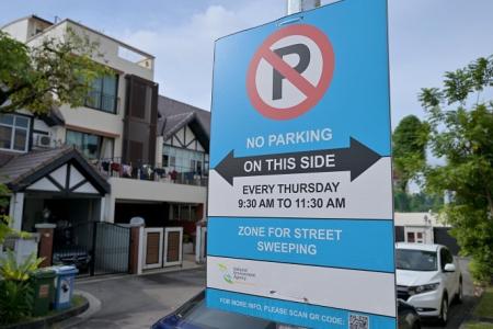 Most residents don't follow instructions in roadside parking initiative