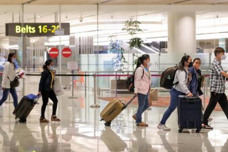 All vaccinated travellers to be let into Singapore without quarantine, no more designated VTL flights