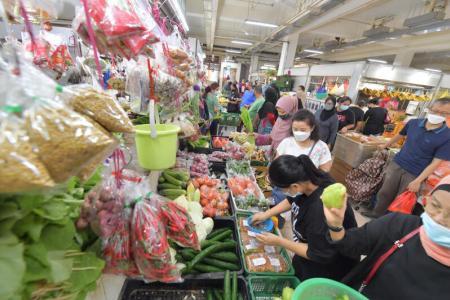 Geylang Serai market a hub of activity as Muslims prepare for Hari Raya Puasa