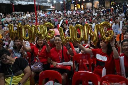 Yew Tee residents gather to see Lawrence Wong sworn in as PM