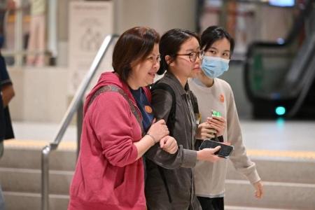 SQ relief flight from Bangkok arrives in Singapore at 5am