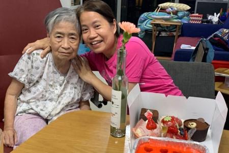 No longer alone: Dementia caregiver finds community