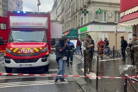 Paris gunman kills three in attack on Kurdish cafe