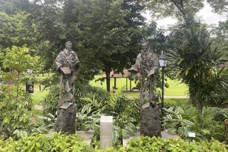 Third public statue of Stamford Raffles triggers debate