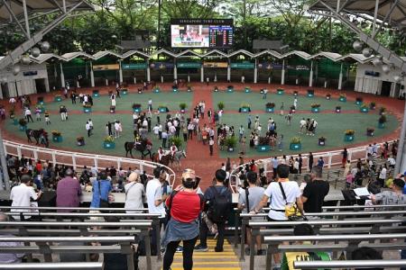 Thousands gather to witness final horse races at Turf Club