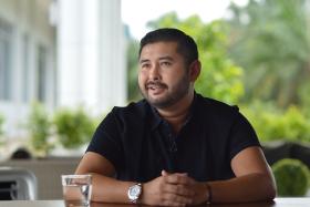 Johor’s Regent Tunku Ismail Sultan Ibrahim announced on Oct 7 that Johor will revert to a Saturday-Sunday weekend next year from the existing Friday-Saturday schedule.