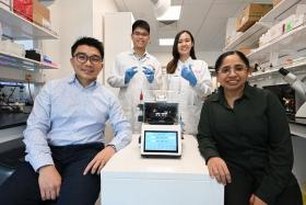 The NTU team consisting of (from left) Associate Professor Hou Han Wei, research fellow Leong Sheng Yuan and research engineer Lok Wan Wei, with Associate Professor Rinkoo Dalan, from TTSH.