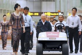 Several MPs and Singaporeans called for the Changi Airport to be named after Mr Lee Kuan Yew. 