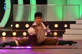 Derek Seong is in the Top 12 of Dance Singapore Dance.