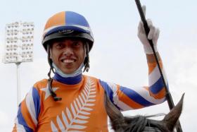 Champion apprentice Yusoff Fadzli, who won the junior&#039;s title with 22 winners, is all smiles on his favourite horse King Arthur. Trained by his master Donna Logan, the horse gave him four successes in 2022.