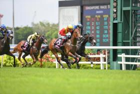 Melody Fair (No. 2, Benny Woodworth) scoring the first of his two victories on June 11, 2022. He is in good form and can give trainer Leslie Khoo his third winner in 2023 on Monday.
