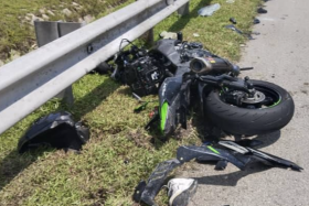 The Kawasaki Ninja ZX-10R after the crash.