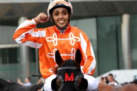 An elated Bruno Queiroz bringing his fourth winner Pacific Padrino back to scales after winning the penultimate race in Singapore, which tied him with Manoel Nunes on 58 wins. The Singapore Gold Cup was the decider but, with both not winning, the jockeys' title went to Queiroz on a countback for seconds.
