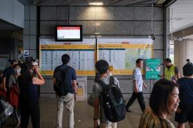 Train services were disrupted on the East-West Line on Sept 25, affecting the stretch of stations between Boon Lay and Queenstown.